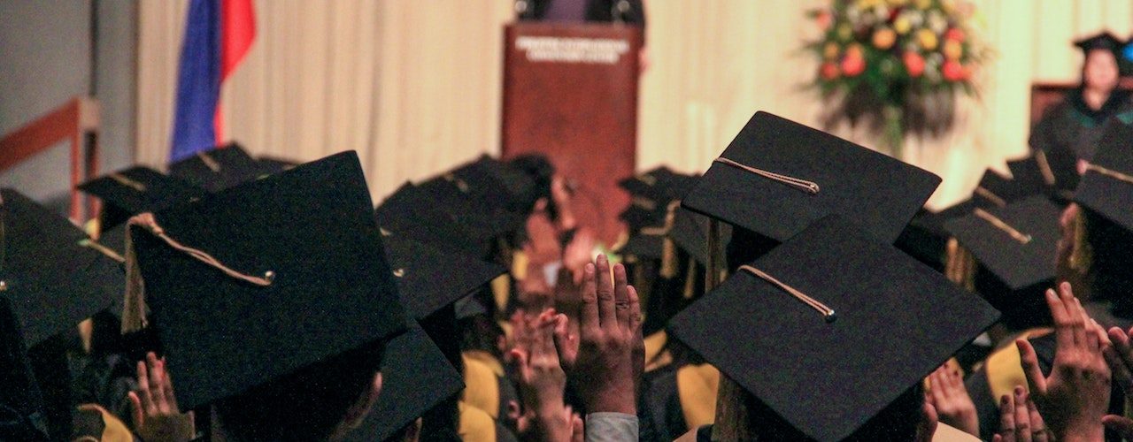 5 Things You Must Do Before Planning a Graduation Party for your Child